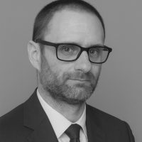 yvers Aldebert carré noir et blanc